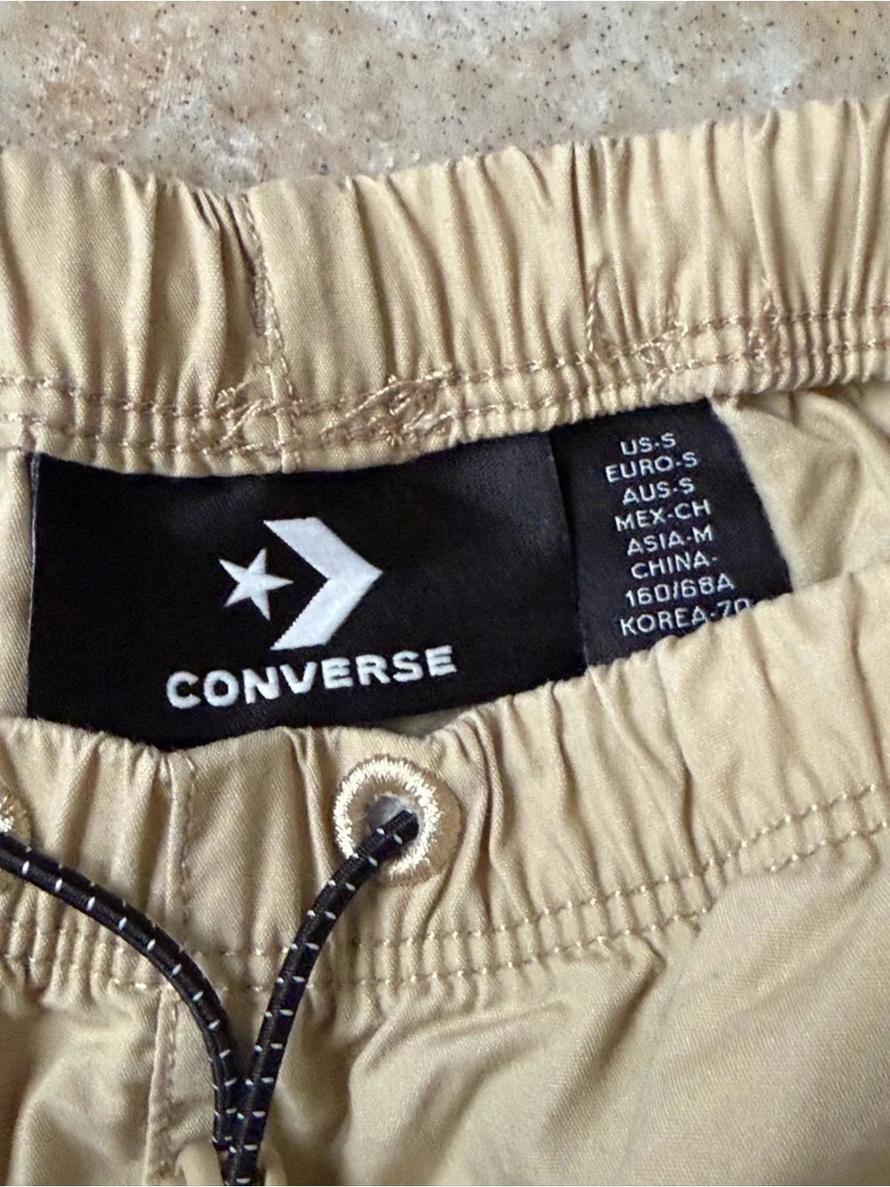 Converse Men’s Khaki Tan Woven Parachute Pants Cargo Joggers Drawstring Size S